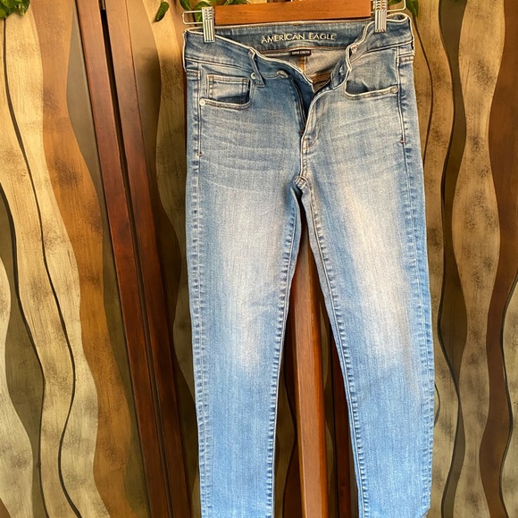 American Eagle Junior Jeans - Picture 1 of 5